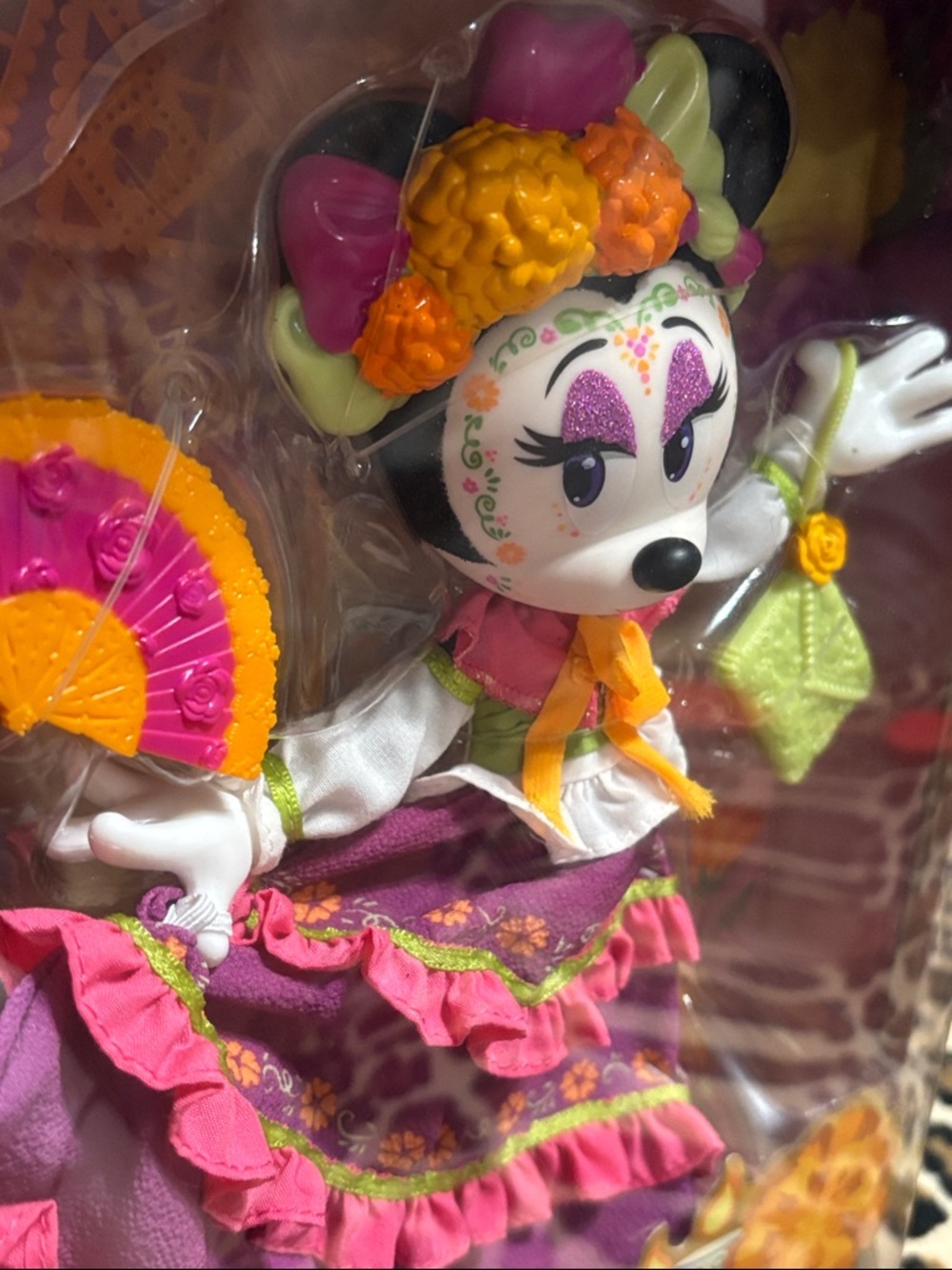 2022 Disney Parks MINNIE MOUSE Deluxe Catrina Doll Day of the Dead Skull Mexico - Picture 4 of 15